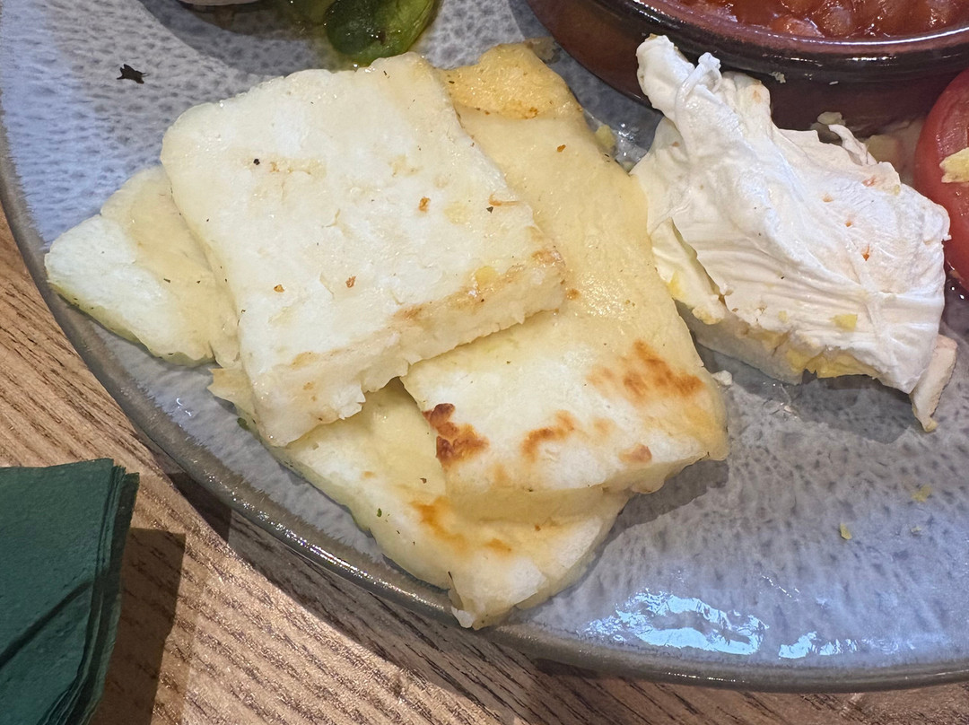 The Limes Bar and Hotel Restaurant