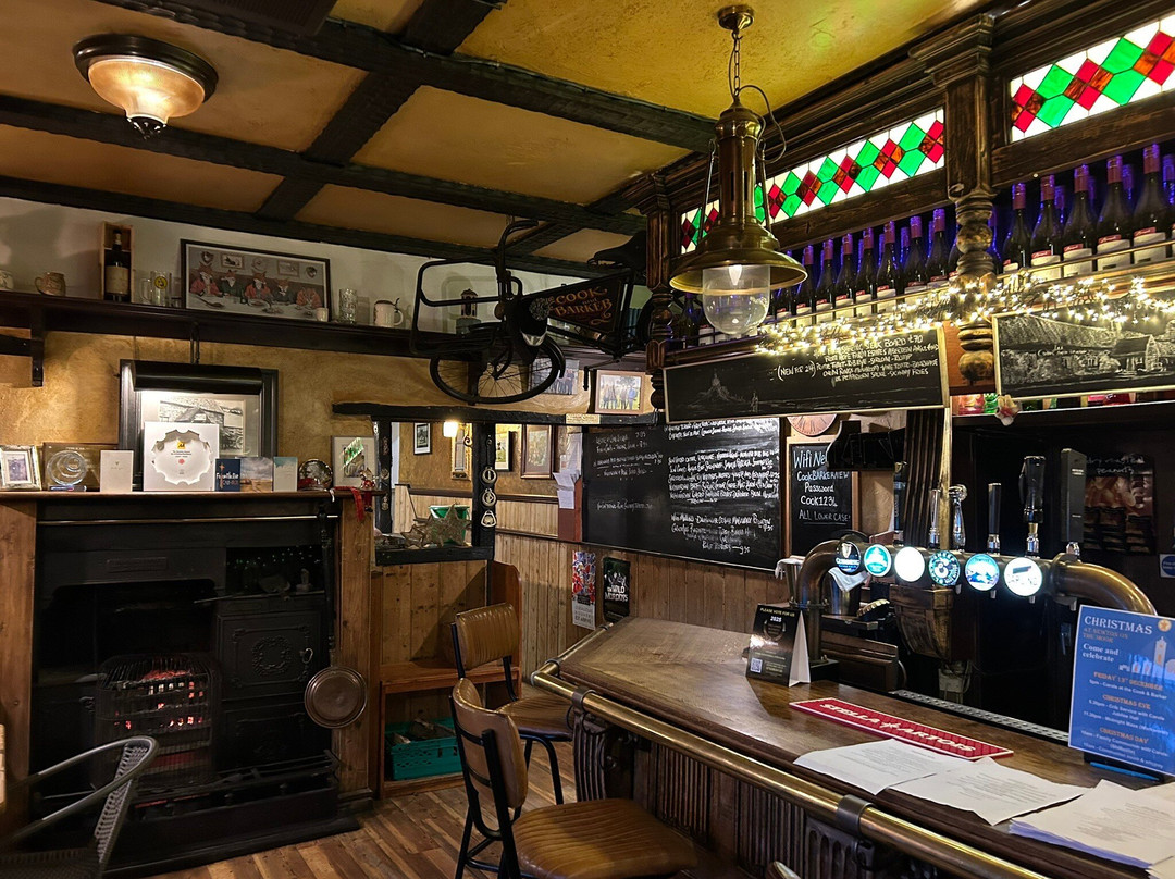 The Cook & Barker Inn主图