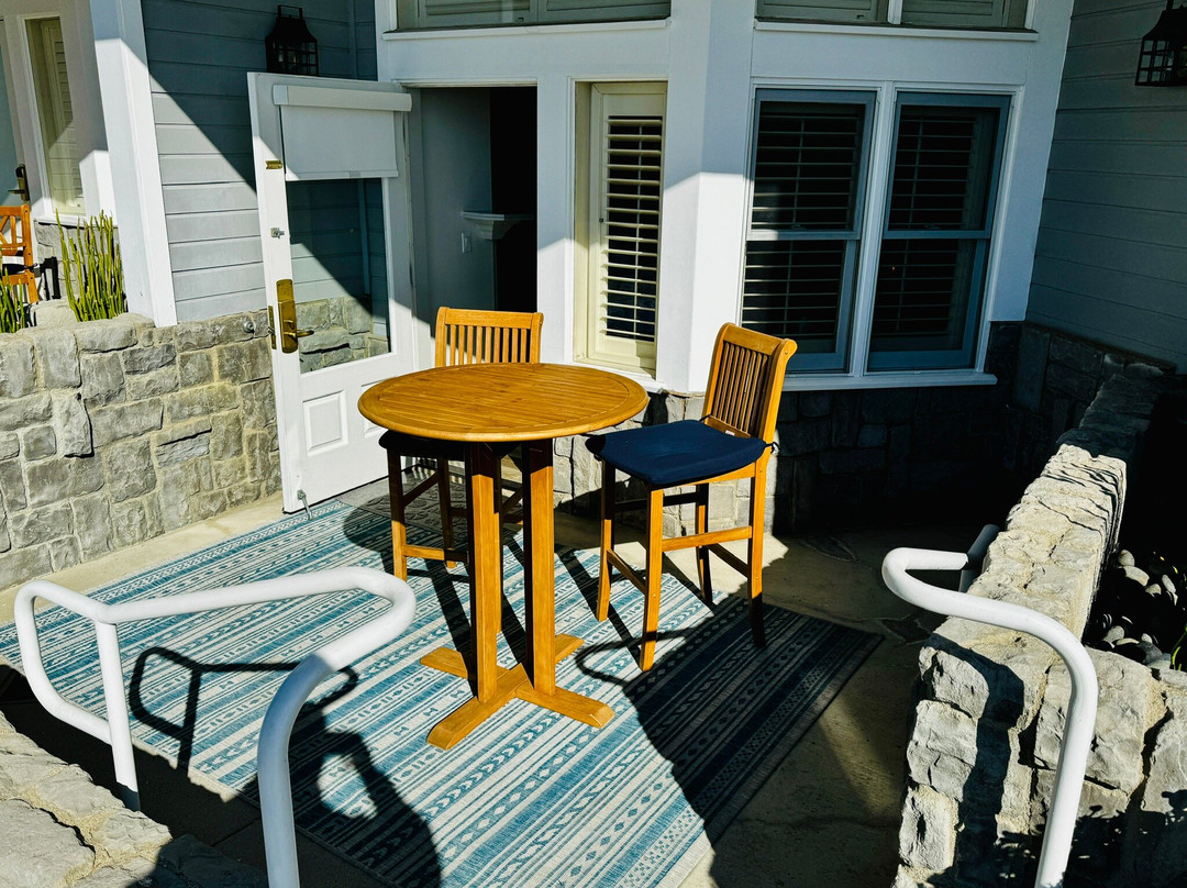 Blue Lantern Inn - A Four Sisters Inn主图