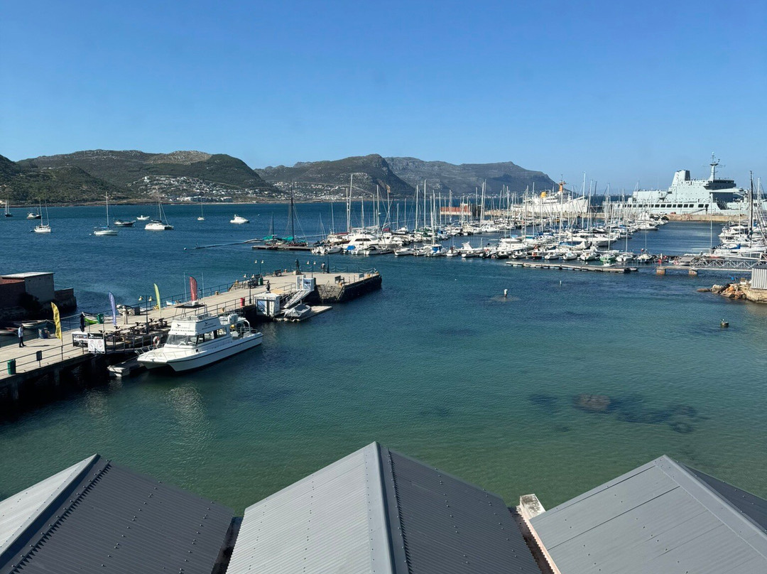 Simonstown Quayside Hotel主图