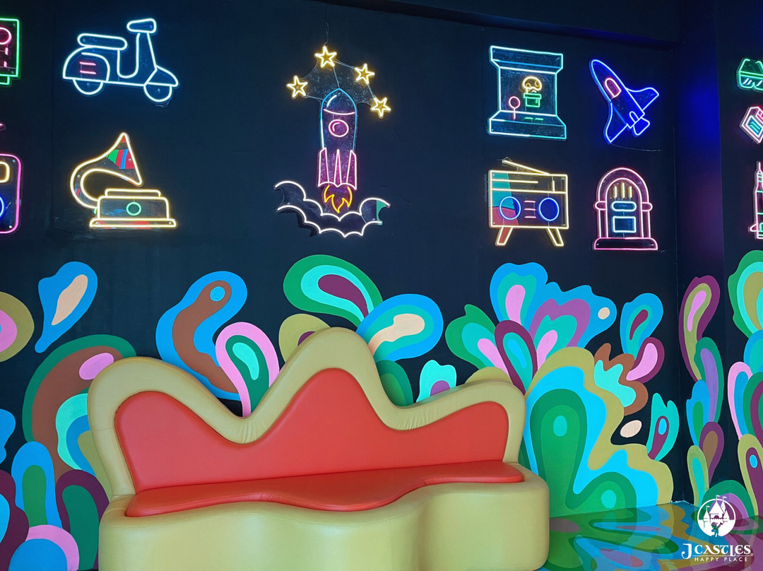 J Castles-八打雁市必去景点