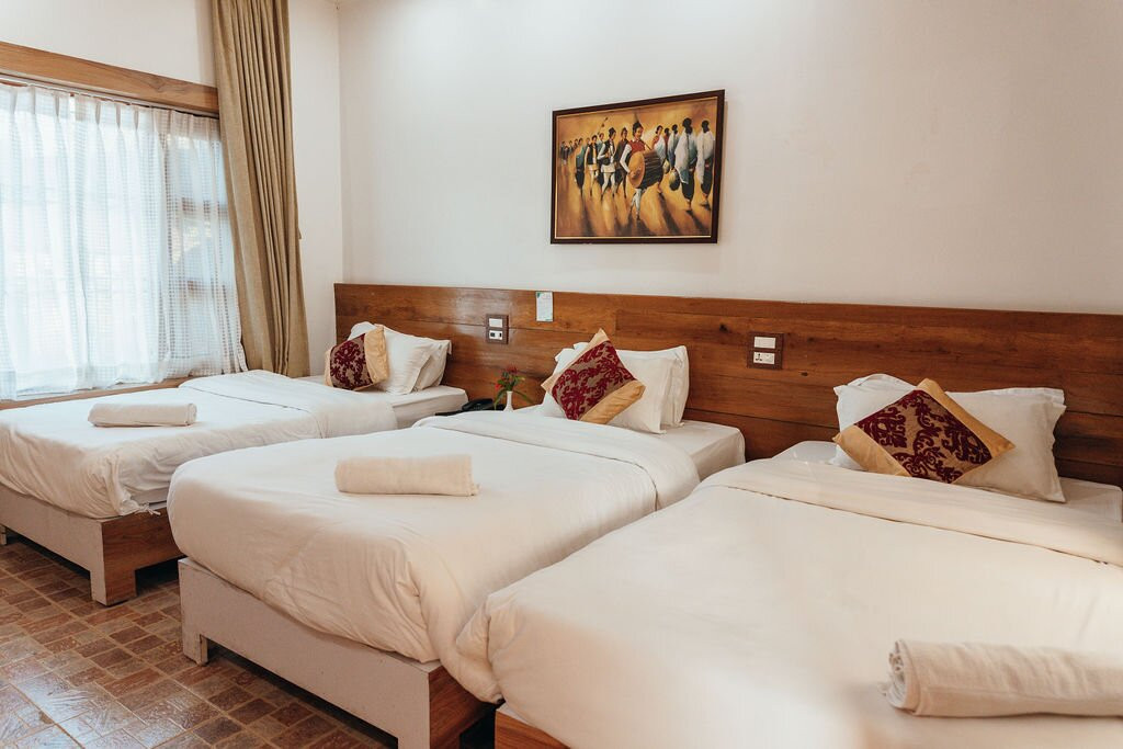 丛林游猎洛吉酒店主图