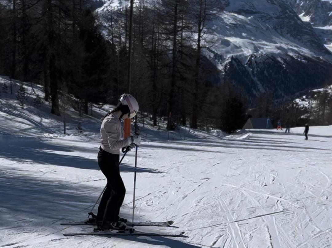 Summit Ski & Snowboard School-策马特必去景点