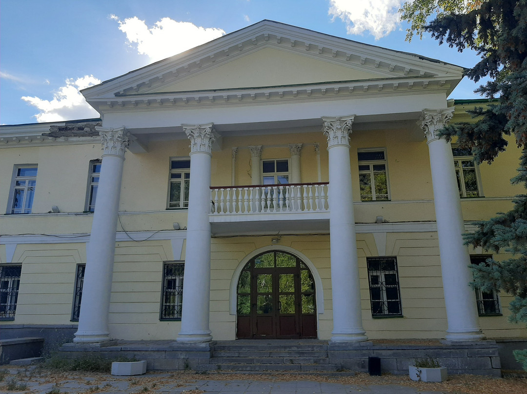 Rastorguyev-Kharitonov's House景点图片