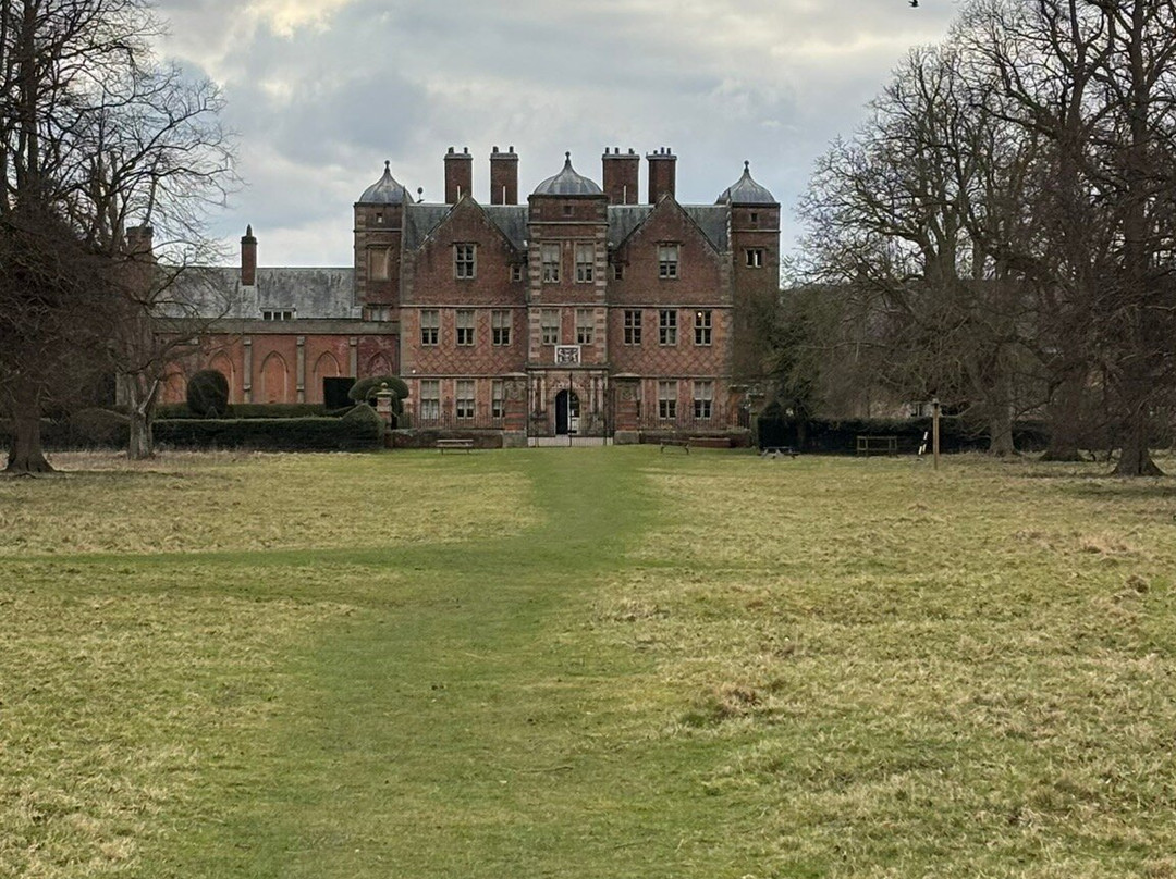Kiplin Hall and Gardens景点图片