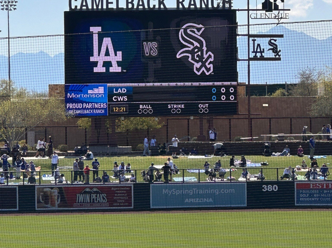 Camelback Ranch-格兰岱尔必去景点