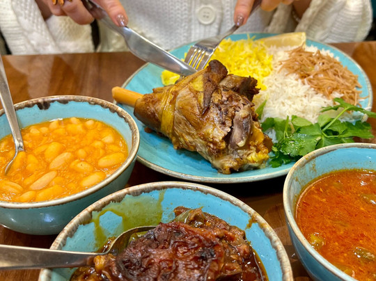 Ya Hela | Iraqi Restaurant & Bakery