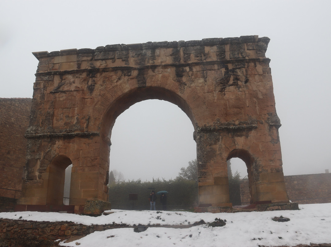 Arco Romano景点图片