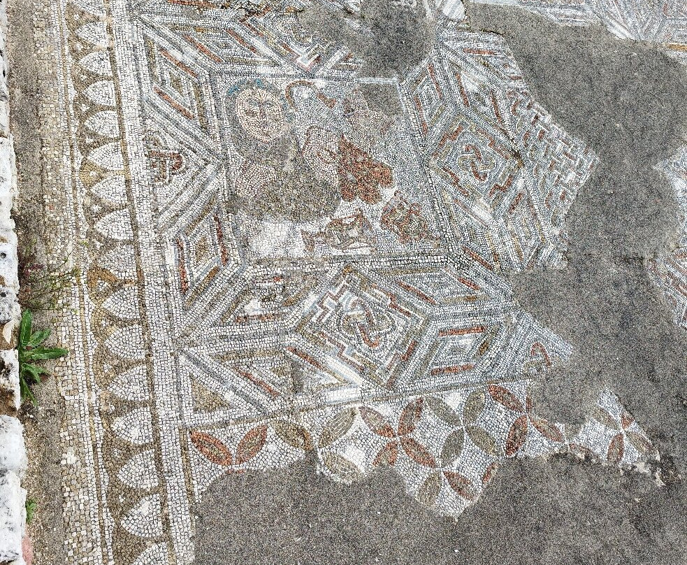Ruínas Romanas de Villa Cardílio景点图片