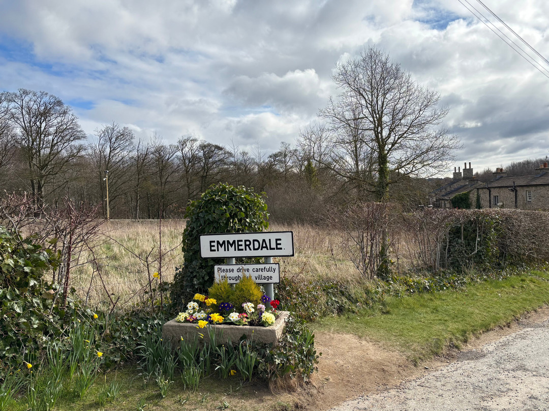 Emmerdale Village Tour景点图片