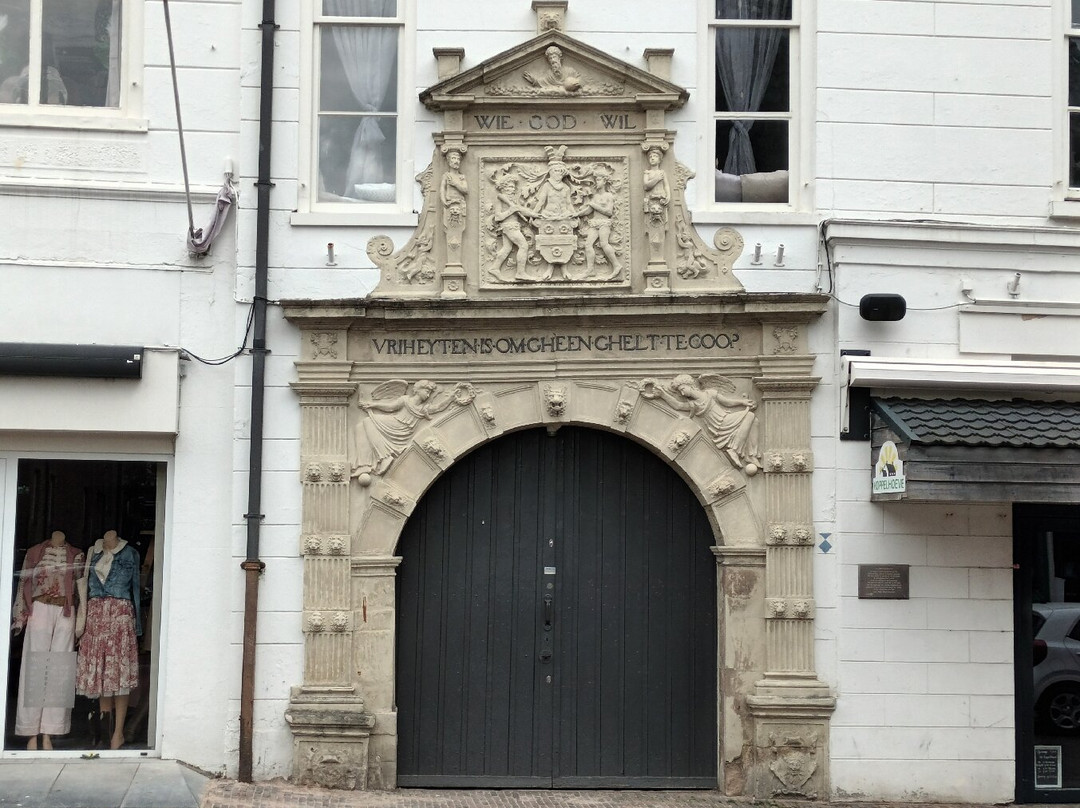 Poort Drossaartshuis (16e Eeuw)-Leerdam必去景点