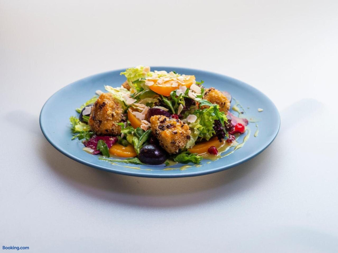 Express O 91923 Homestay Zona