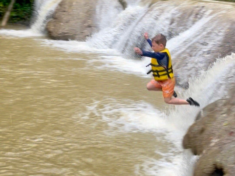 Mighten Tours and Transfers-蒙特戈贝必去景点