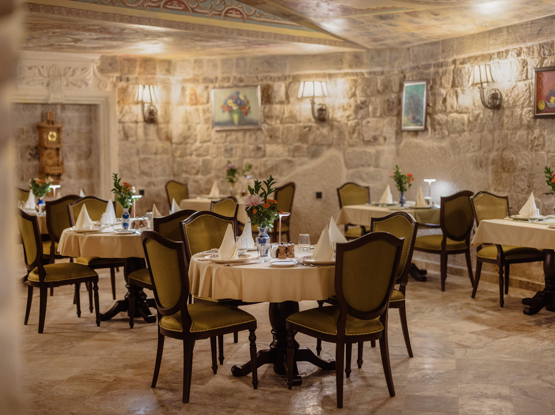 Aside Restaurant
