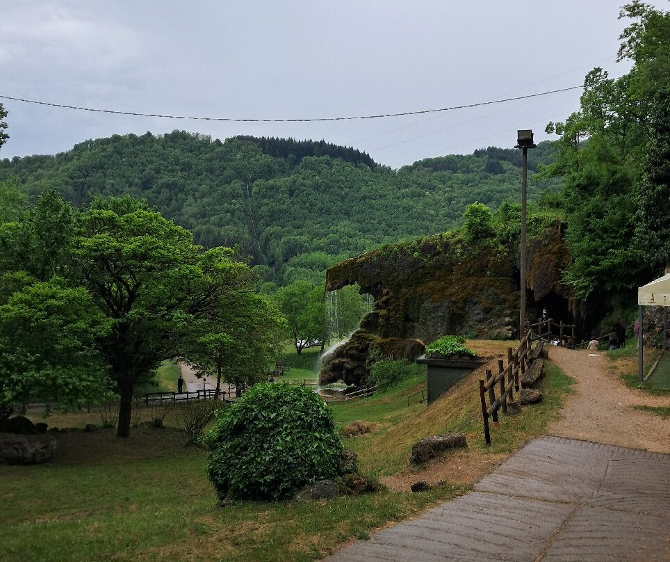 Grotte di Labante景点图片
