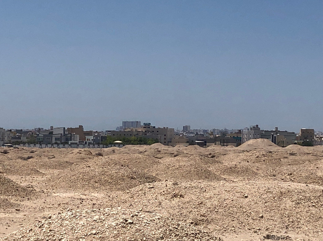 Dilmun Burial Mounds-Riffa必去景点