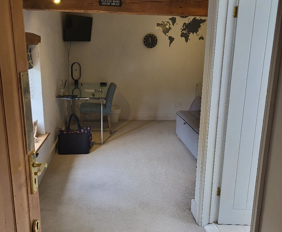 The Old Vicarage, Evenley主图