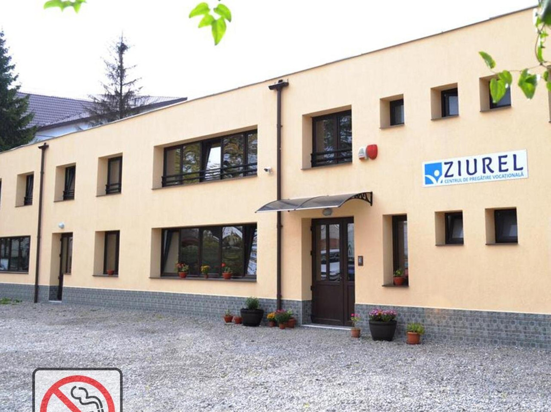 ZIUREL Bed & Breakfast