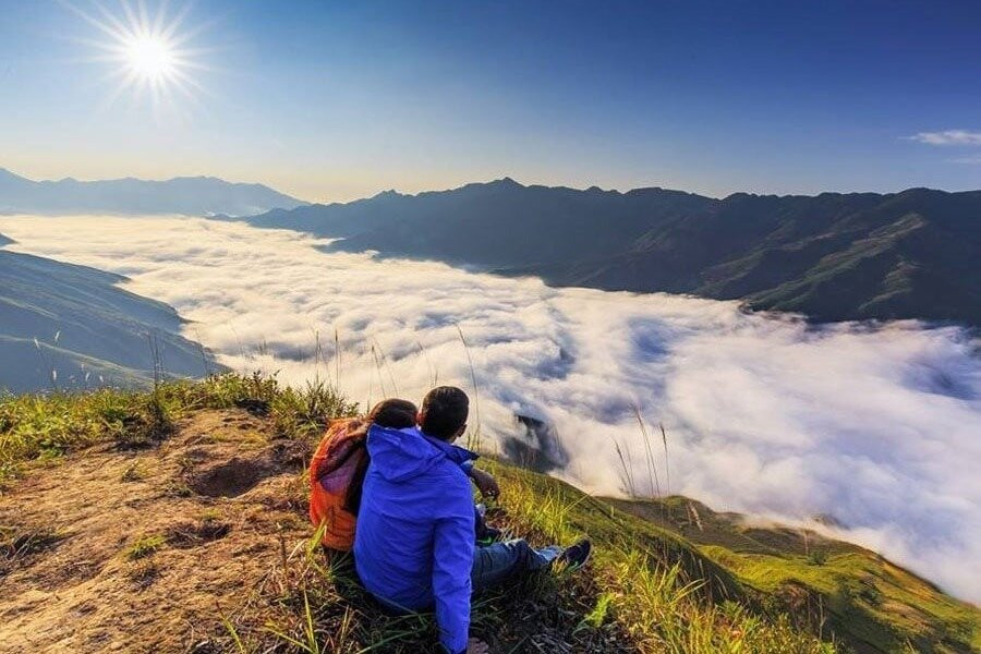 Ta Xua Peak Tour