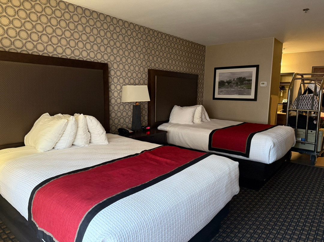 Best Western Plus Ramkota Hotel主图