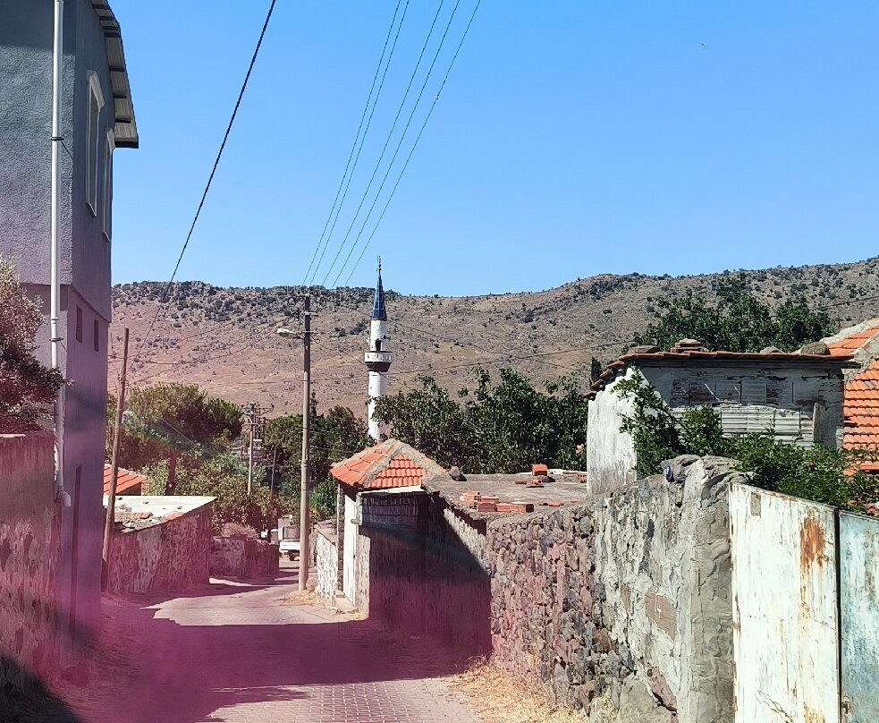 Su Ucuran Selalesi-阿利亚加必去景点