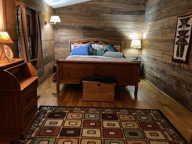 Pilot Knob Inn主图