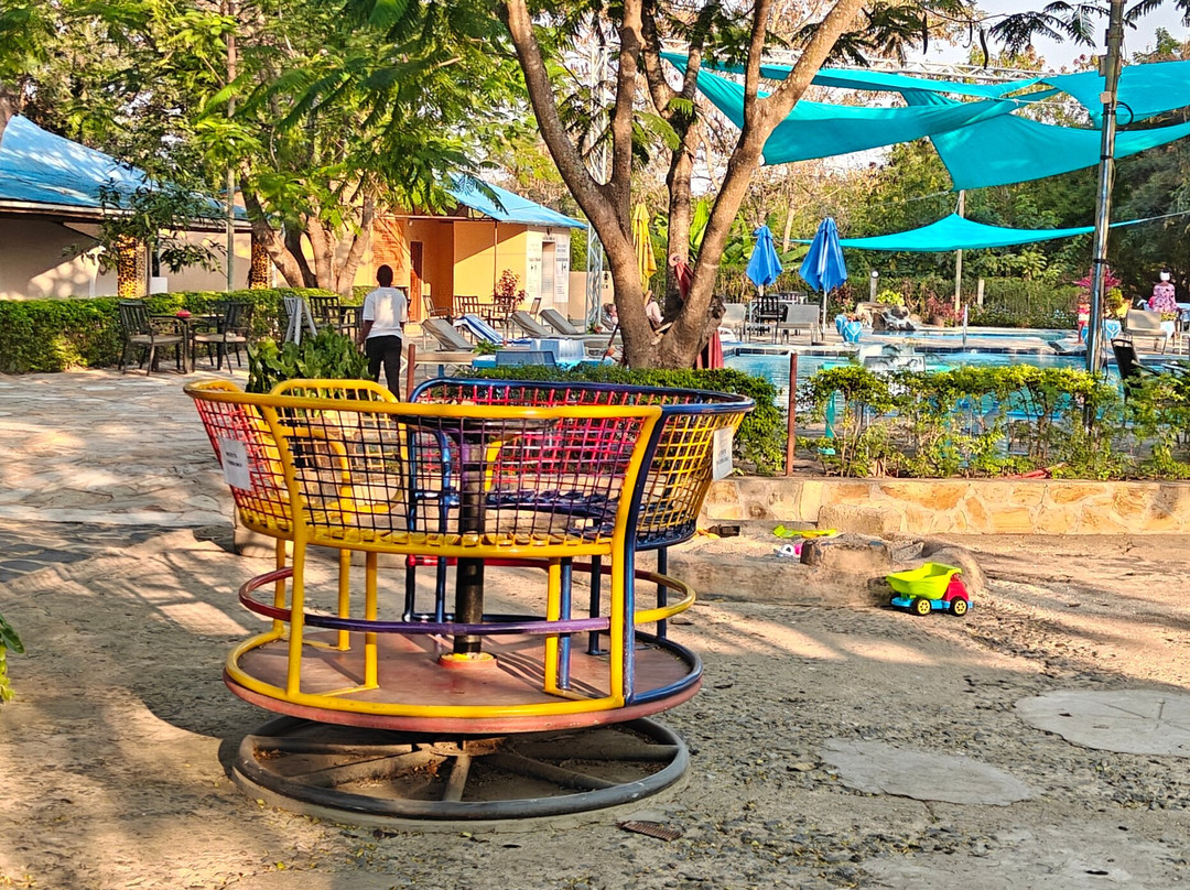 Tan Swiss Lodge主图