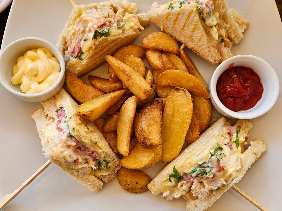 Nana Angela Apartments主图