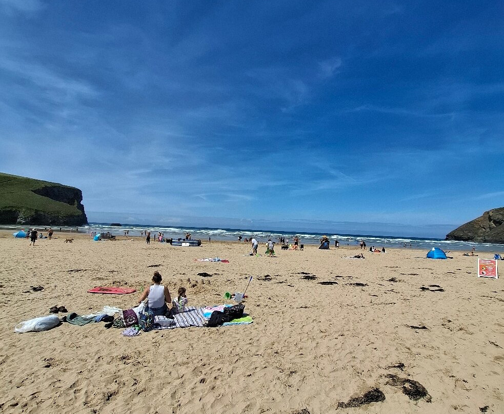 Mawgan Porth Beach-茅根海岸必去景点
