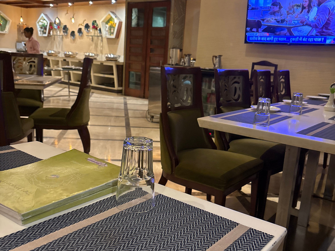 The Pinnacle Inn Sarnath主图