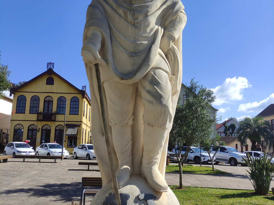 Praça Garibaldi-Antônio Prado必去景点