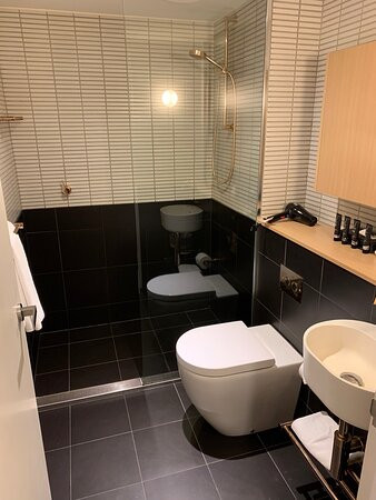 墨尔本中心布雷迪酒店主图