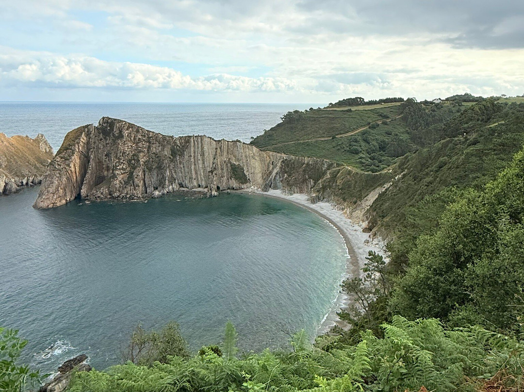 Playa Del Silencio-Castaneras必去景点