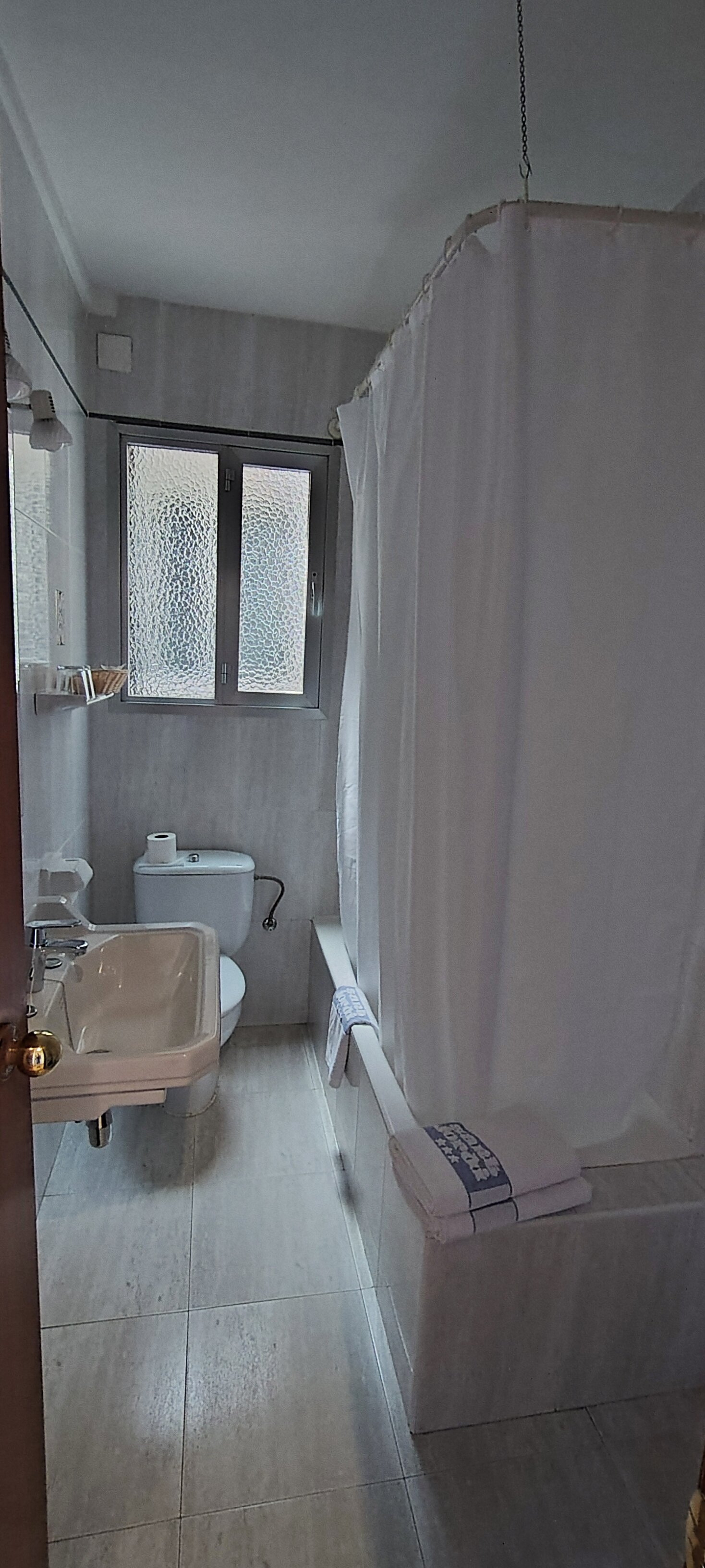 圣霍尔迪酒店-浴室