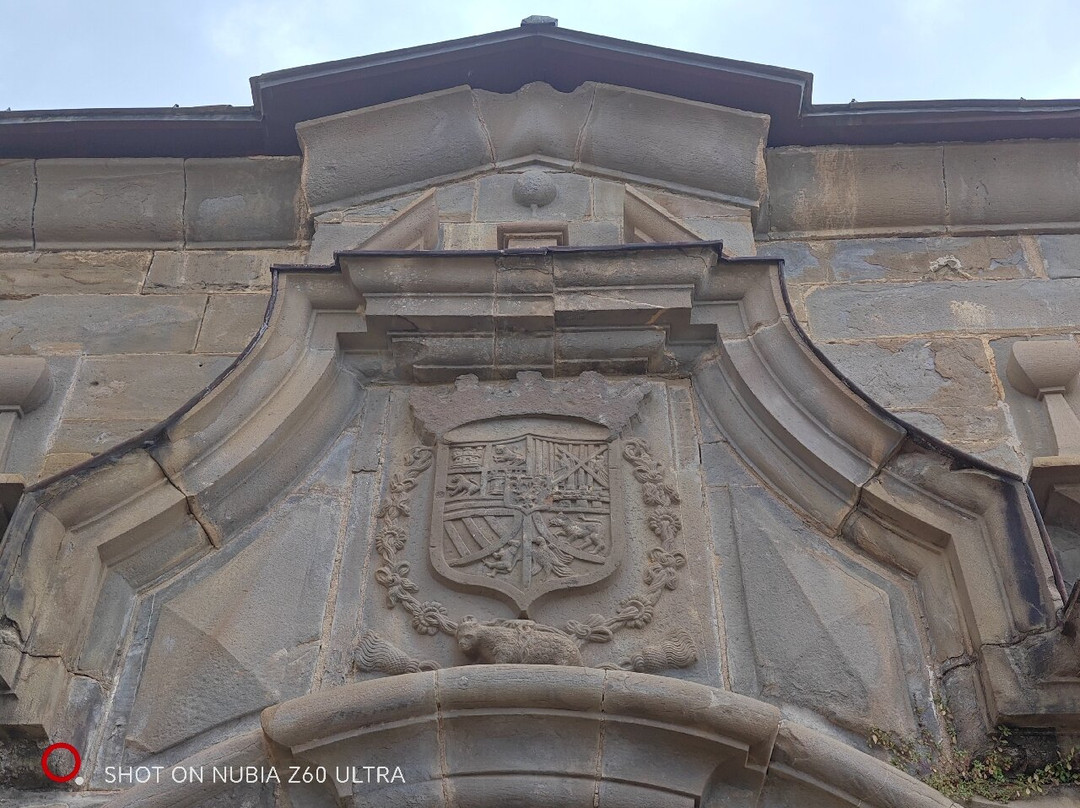 Real Monasterio de San Victorian-El Pueyo de Araguas必去景点