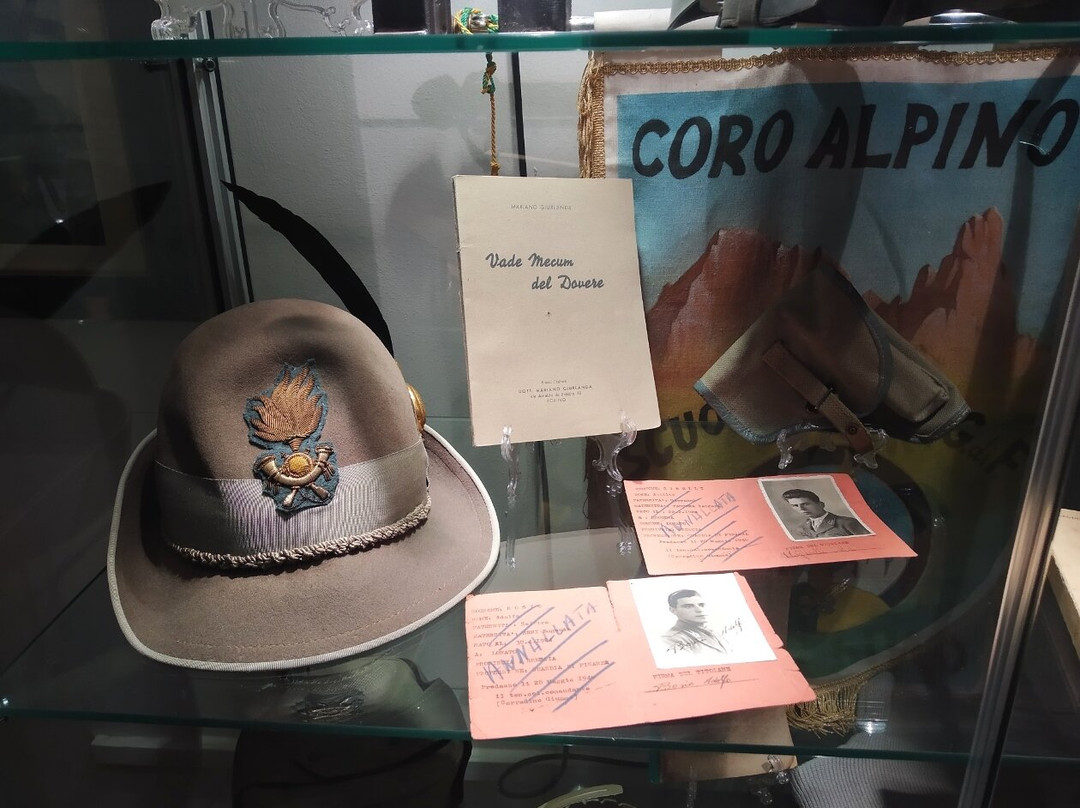 Museo della Scuola Alpina della Guardia di Finanza-普雷达佐必去景点
