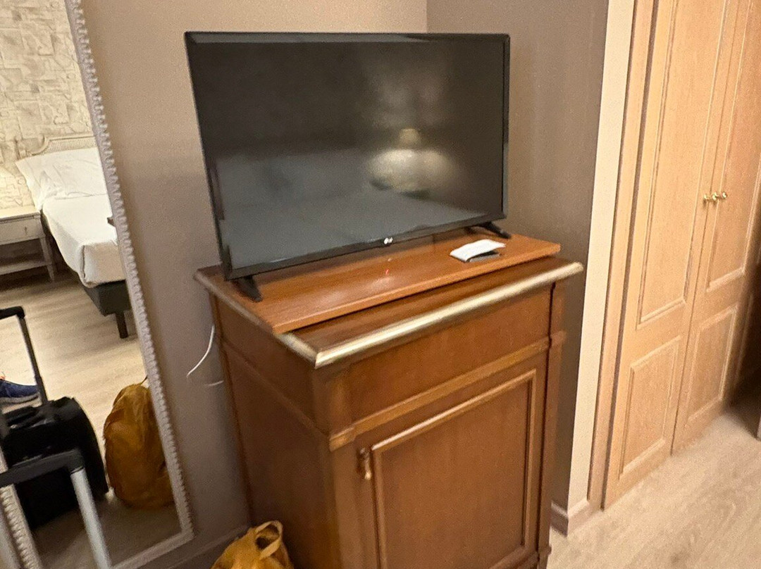 文奇莱斯酒店主图