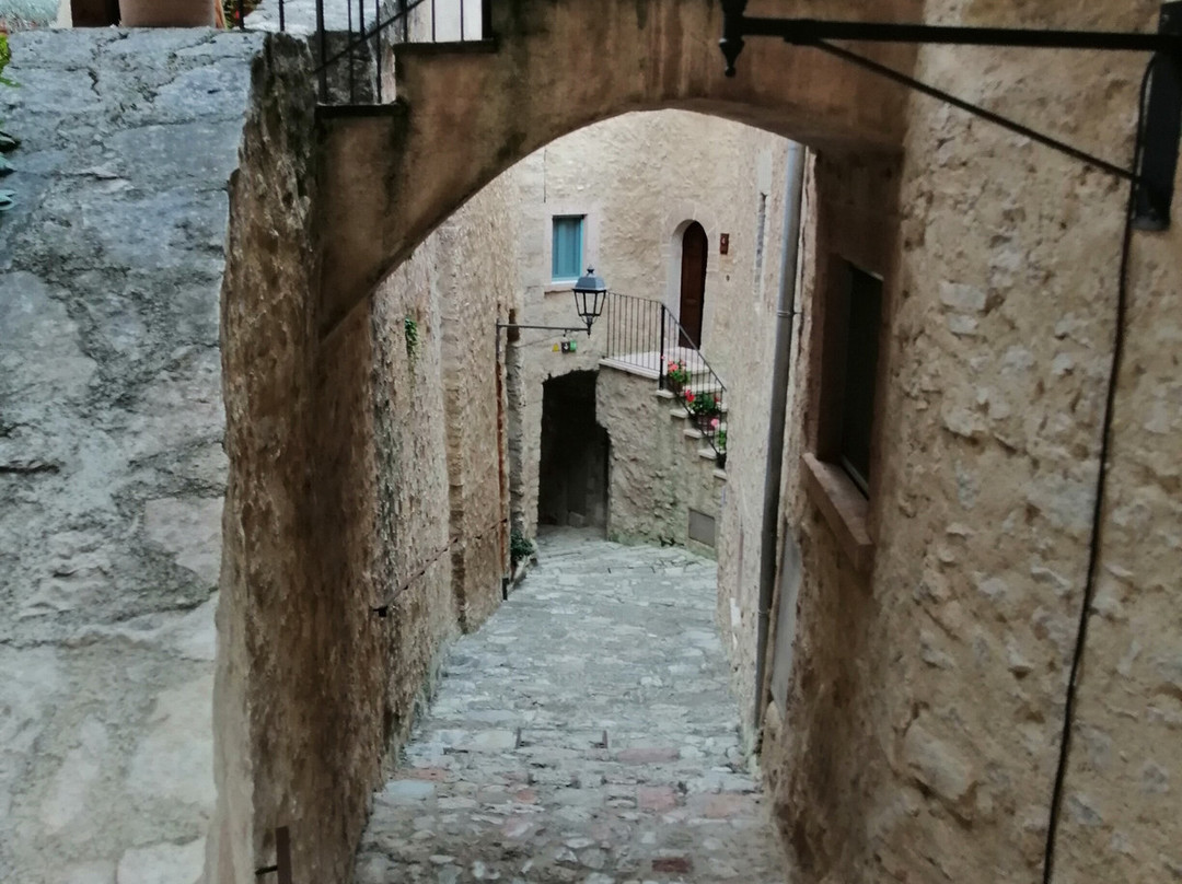 Castello di Postignano-Sellano必去景点