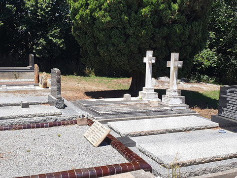 St James Church Cemetery