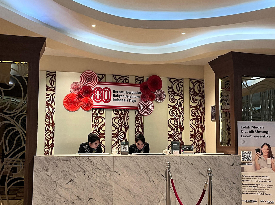 Hotel Santika Depok主图