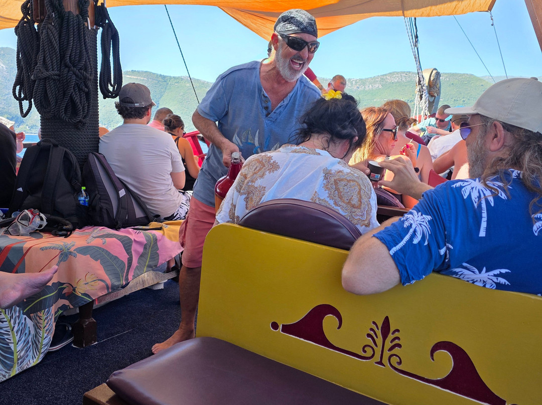 Odysseia Boat Tour-Nidri必去景点