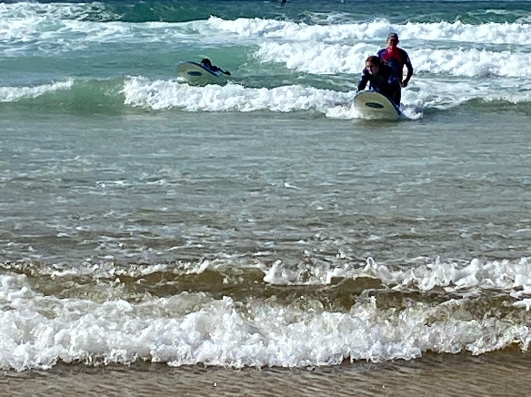 Gwithian Academy of Surfing-Hayle必去景点