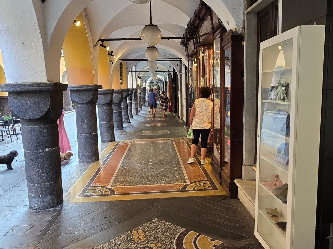 Centro Storico-基亚瓦里必去景点