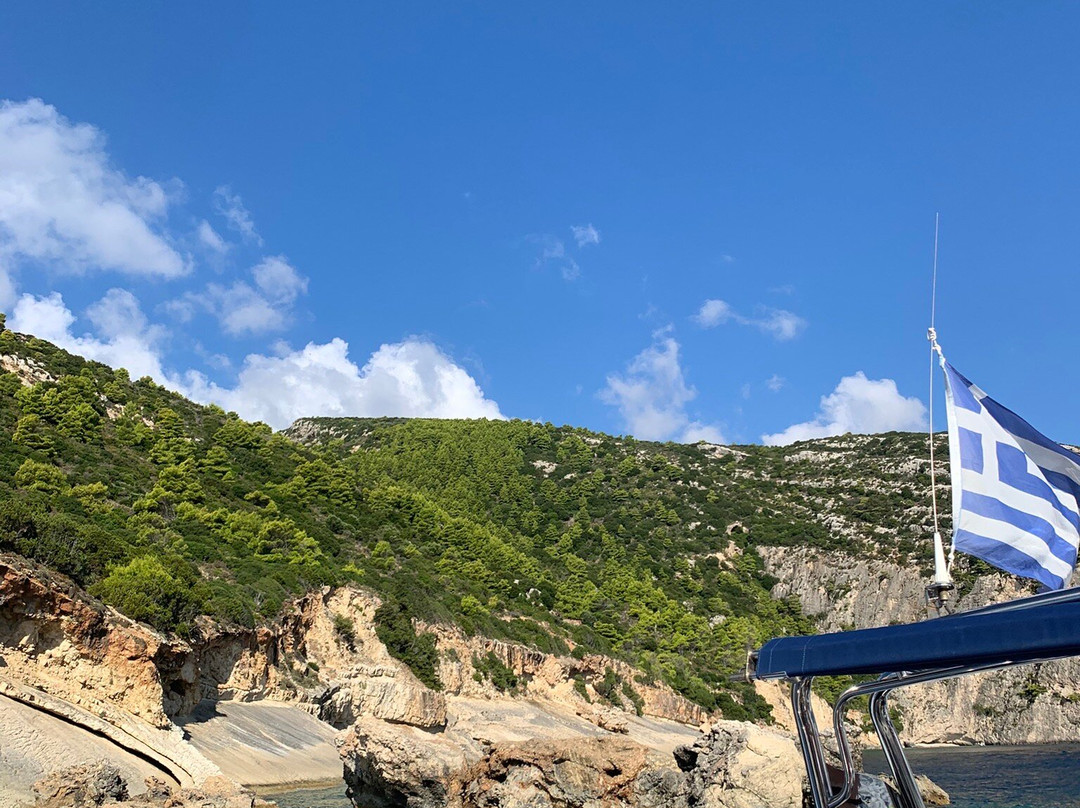 Mario's Cruises Zakynthos-瓦西里科斯必去景点