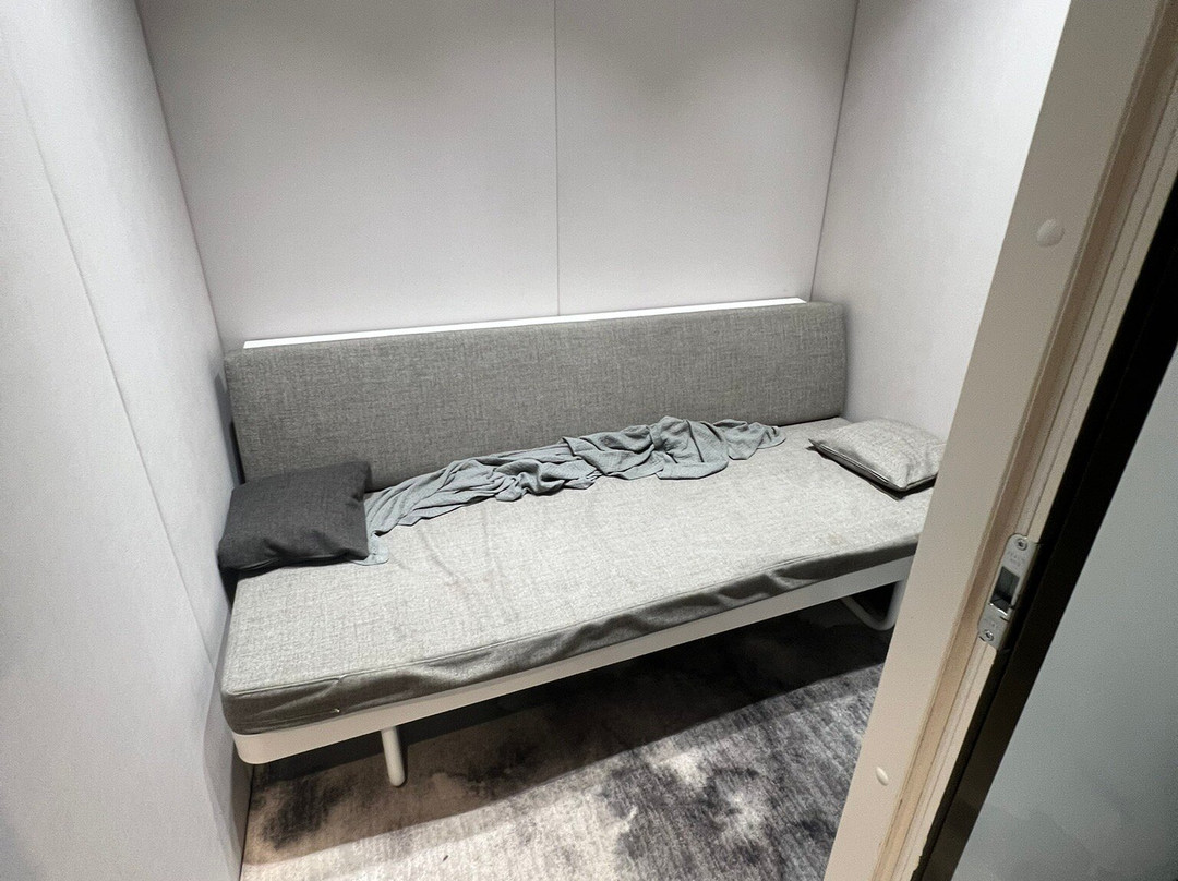 格洛机场酒店主图