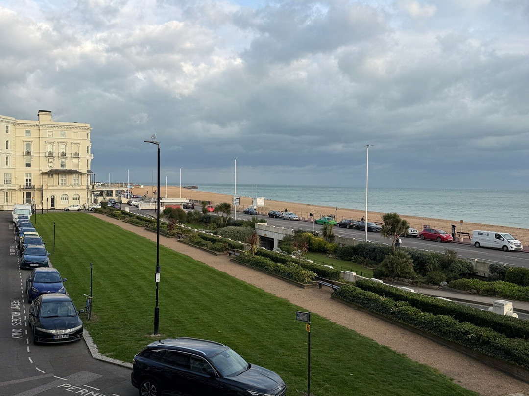 任思登酒店主图