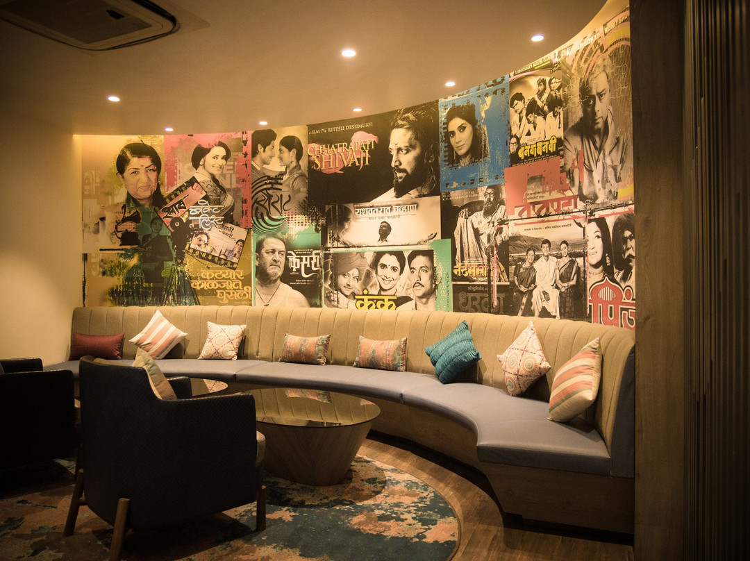 Nilanga酒店住宿-Grand Sarovar Portico