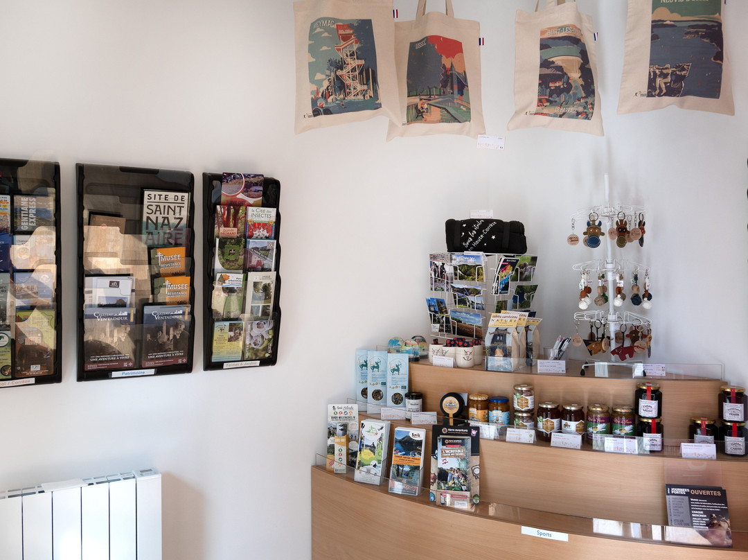 Office de Tourisme de Haute-Corrèze - Bureau de Neuvic