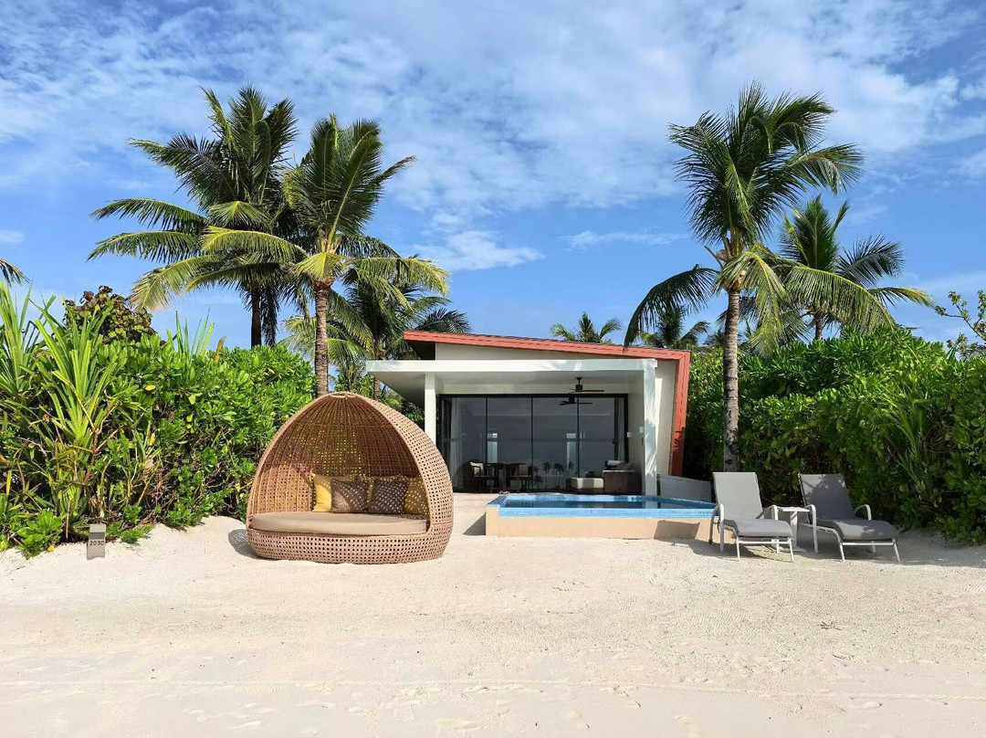 Kuda Villingili Resort Maldives主图