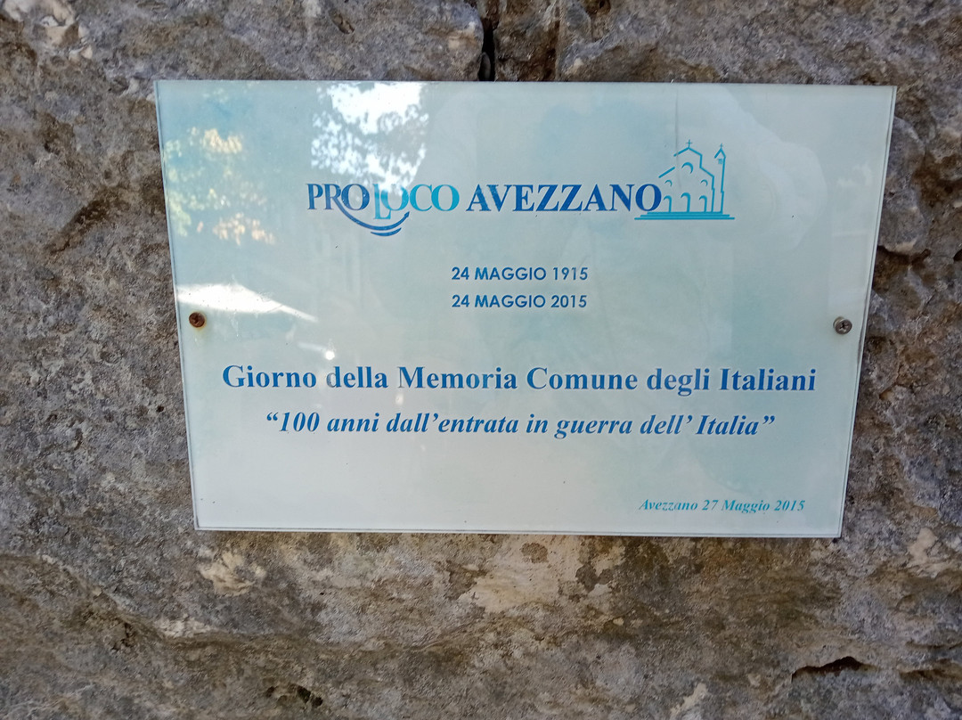 Monumento ai Caduti Delle Due Guerre Avezzano-Avezzano必去景点